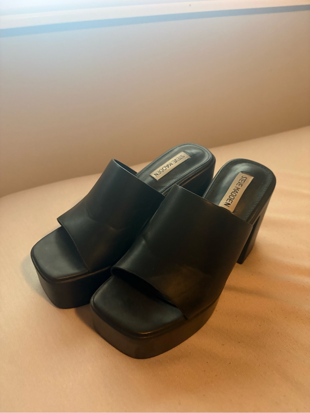 Steve Madden Black Platform Slide Mules